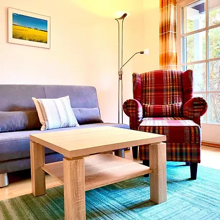 Achtern Diek Haus 6 4 Zingst
